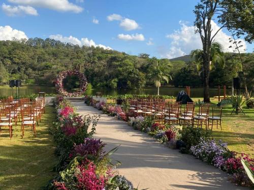 Casamento Marcela e Henrique Araxá-MG (13)